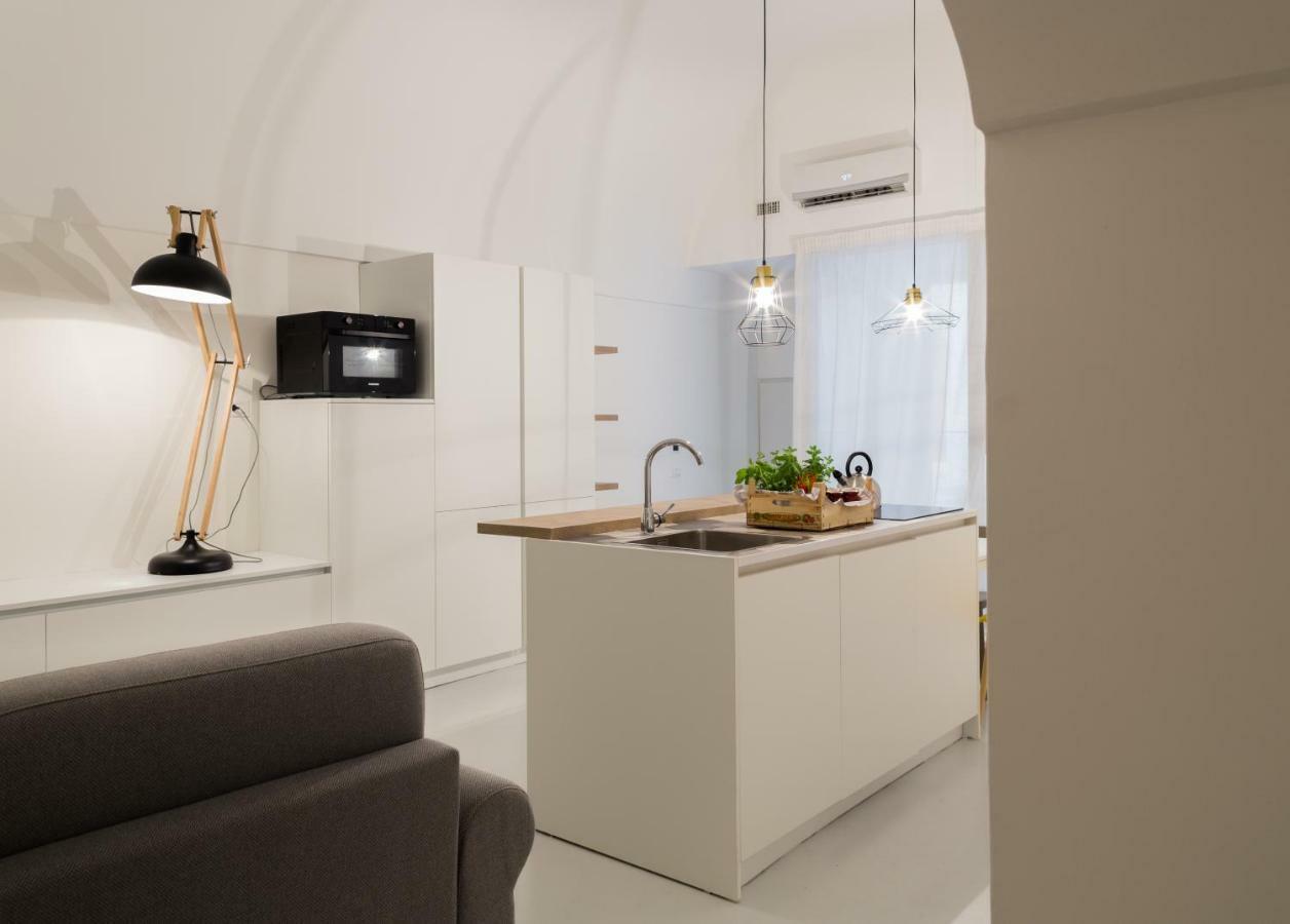 Appartamento B22 - Comfy Beautiful Loft Monopoli Esterno foto